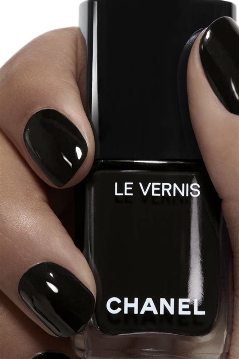 chanel vernis nail polish